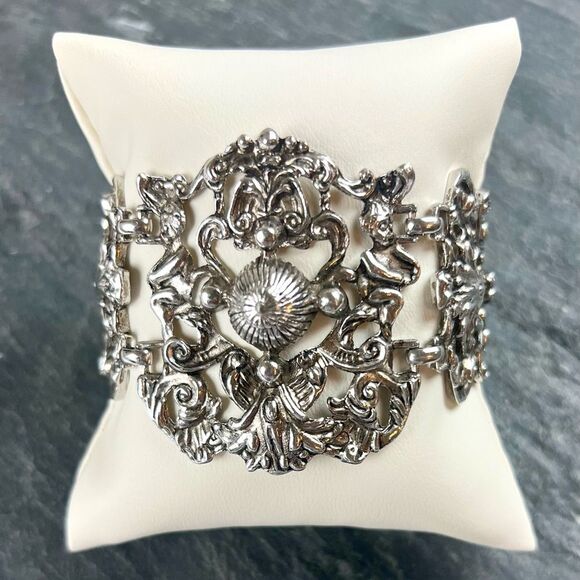 1940's Coro Pegasus Silver Tone Roco Style Link Bracelet - Picture 4 of 9